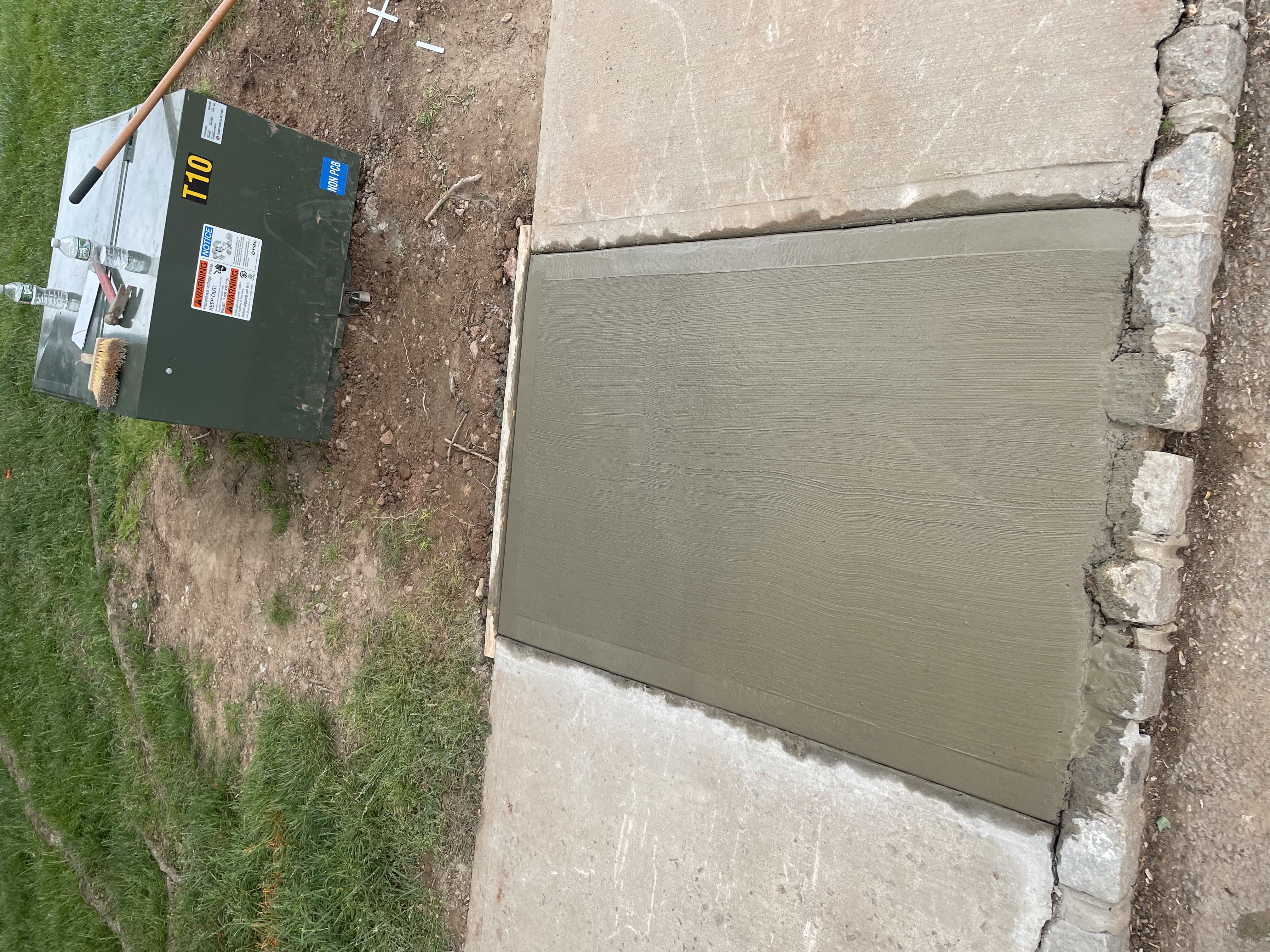 Fresh concrete finishing work